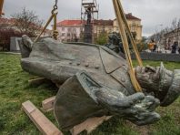 Росія планувала отруїти кількох чеських політиків через конфлікт навколо пам’ятників у Празі — ЗМІ
