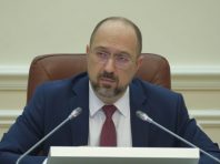 Поетапний запуск транспорту та 4 рівні реагування на спалахи коронавірусу: що планує Кабмін