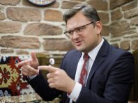 У МЗС вважають нелогічним відправляти зараз українців на заробітки за кордон