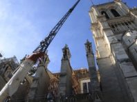У Парижі відновлюють роботи з відбудови Нотр-Даму