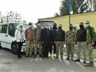 УАФ продовжує допомагати медпрацівникам у боротьбі з пандемією COVID-19