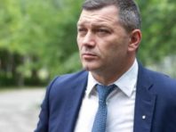 Поворозник показав повістку на допит у п’ятницю