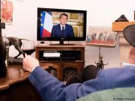 Франція знімає заборону на відвідування будинків для літніх людей та притулків