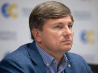 Герасимов: Ситуація настільки загрозлива, що сьогодні країна потребує фахової людини. І єдина альтернатива – це Порошенко