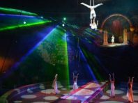 Київський цирк виклав програму з трюками акробатів та еквілібристів