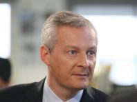 Франція готується послабити карантин 11 травня