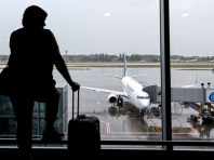 МАУ заборонили виконати рейс до Лондону з українськими заробітчанами