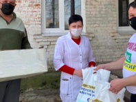 Партійці “Європейської Солідарності” передали медикам Донеччини засоби захисту від Артура Герасимова