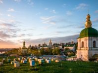 У Києво-Печерській лаврі коронавірусом хворіють майже 70 ченців