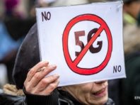Коронавірус: у Росії спалили вишку 5G через побоювання “опромінення”