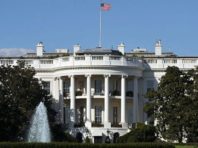 У США планують згорнути роботу цільової групи з COVID-19