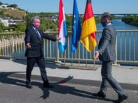 Німеччина відкрила кордон з Люксембургом на Мозельському мосту біля Шенгену