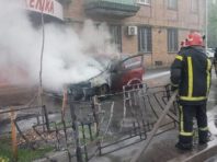 У столиці за загадкових обставин згоріли ще три автомобілі