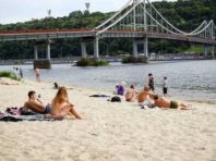 До купального сезону в Києві готові 14 пляжів