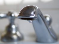 11 будинків Києва залишилися без води