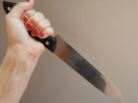 У столиці засудили жінку, яка вдарила ножем знайомого під час застілля