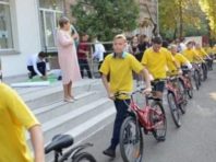 Київські учні виграли конкурси на мільйони гривень