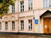 До кінця червня завершиться реставрація Подільського РАЦС [Фото]