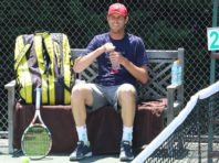 Титулований тенісист виграв виставкові змагання у США