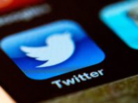 Twitter ставити мітки на записи з неправдивими даними щодо коронавирусу