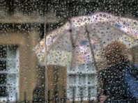 У Києві сьогодні очікуються грози і шквали
