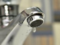 На деяких проспектах і вулицях Києва зникла вода