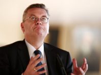 Гріндель через рік прокоментував подарунок від Суркіса і розповів, як жив після звільнення – FAZ