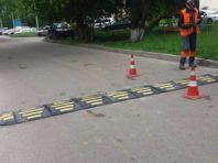 Дитячий садок на Святошино оточили захистом