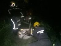 У Києві з-під землі дістали чоловіка