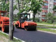 Ямковий ремонт у минулому: 117 вулиць та штучних споруд відновлять у столиці [Фото]