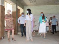 Відома телеведуча проінспектувала підготовку другої кризової кімнати столиці