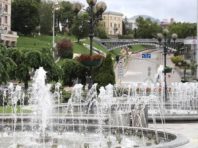 На свято Трійці столичні фонтани працюватимуть без вихідних [Фото]