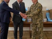 Київ отримав медичне обладнання від Польщі для боротьби з пандемією