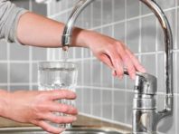 9 будинків у Києві залишилися без води
