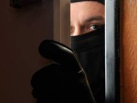 Як розпізнати аферистів під виглядом працівників Київгазу [Інфографіка]
