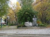 Київрада захистила Чкалівський сквер від забудовника