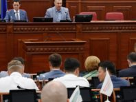 Київрада відкриє свій двір для паркування автомобілів у вихідні та свята