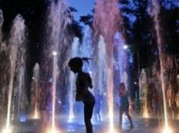 Стало відомо, коли «співає» фонтан у Сирецькому парку [Фото]