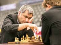Український гросмейстер здобув перший виграш на турнірі “Легенди шахів”