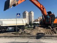 На проспекті Бандери старий асфальт зняли, готуються влаштовувати новий [Фото]