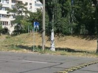 У Дніпровському районі біля дитячих садків встановили лежачих поліцейських