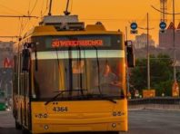 Вночі через ремонт на проспекті Бандери  закриють рух тролейбусів