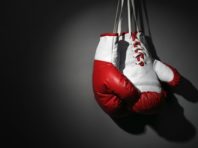 Двоє українських боксерів перемогли у боях в Латвії