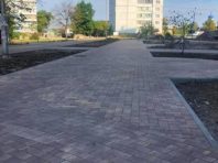Липова алея на Троєщині перетворюється на громадський простір