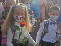 Кличко пояснив, чому діти пішли в школи