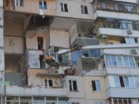 У Дарницькому районі розпочали підготовчі роботи у будинку, що постраждав від вибуху