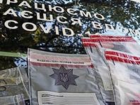 На Печерську затримали молодика, який торгував наркотиками