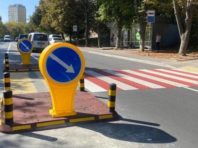 На дорогах столиці встановлюють «острівці безпеки» [Фото]