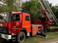 На Троєщині спалахнула квартира у багатоповерхівці [Фото]