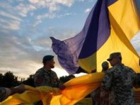 Вітілій Кличко привітав військових і медиків з Днем захисника України
